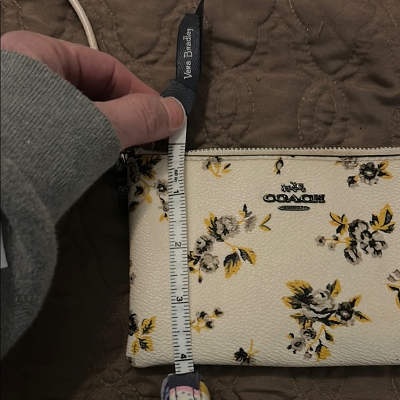 Coach White Floral Wristlet - Picture 5 of 7